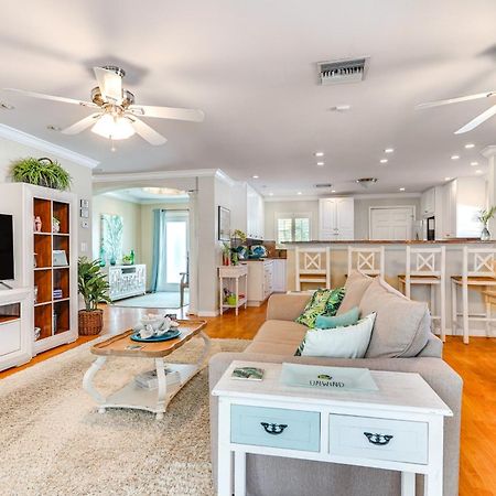 Fort Myers Bungalow - 12 Miles To The Beach! Exterior photo