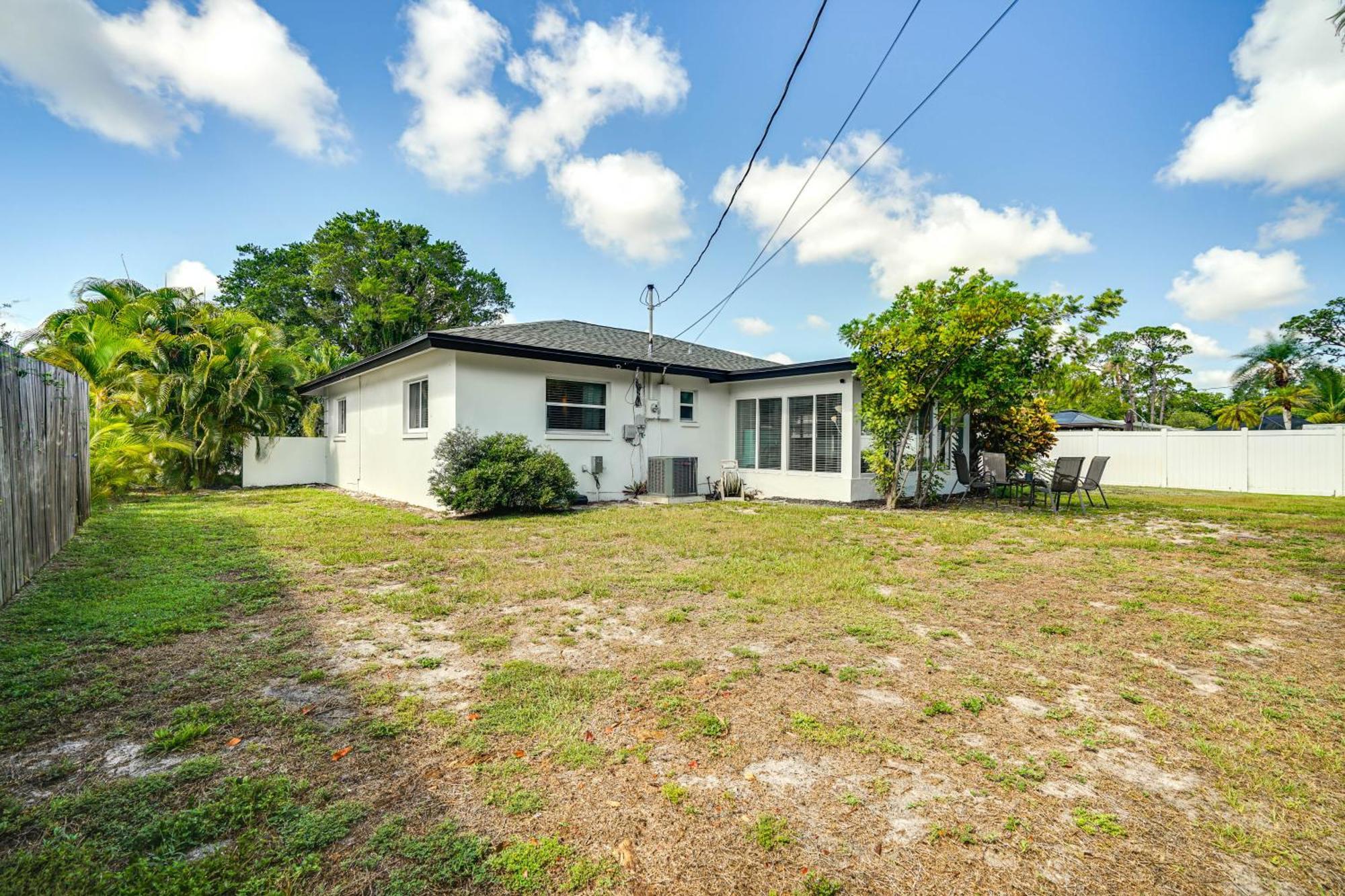 Fort Myers Bungalow - 12 Miles To The Beach! Villa Exterior photo